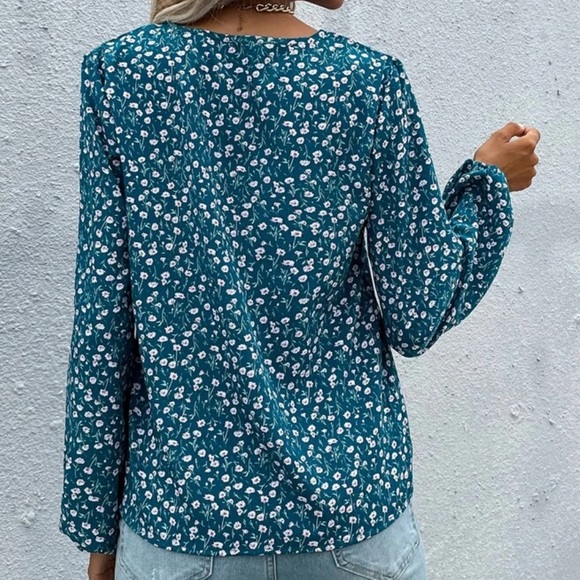 Teal blue  v neck long sleeve blouse - Picture 2 of 7